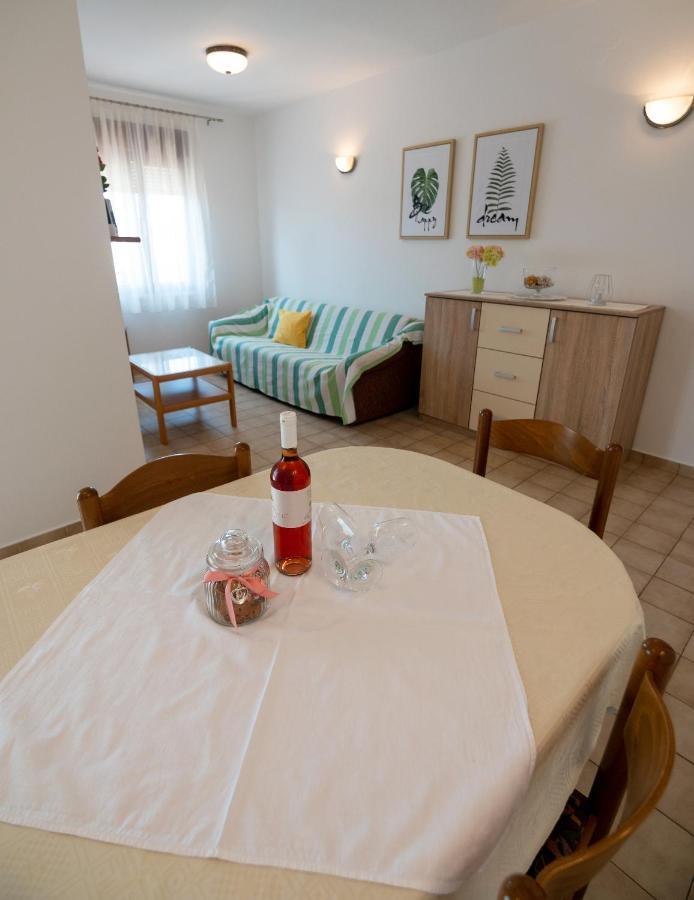 Apartments Dokovic Barbat na Rabu Extérieur photo