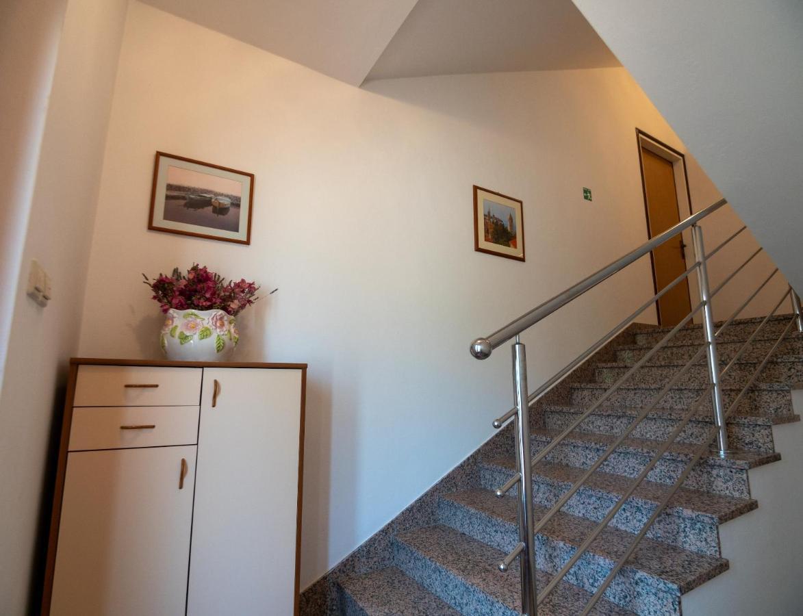 Apartments Dokovic Barbat na Rabu Extérieur photo