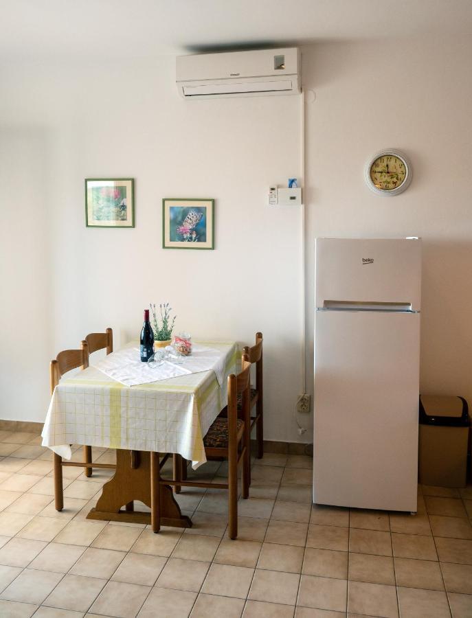 Apartments Dokovic Barbat na Rabu Extérieur photo